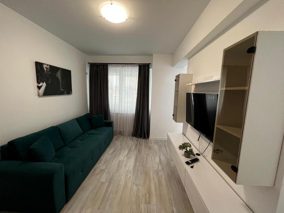 Urban Apartments And Studios - City Center Iasi Exterior photo